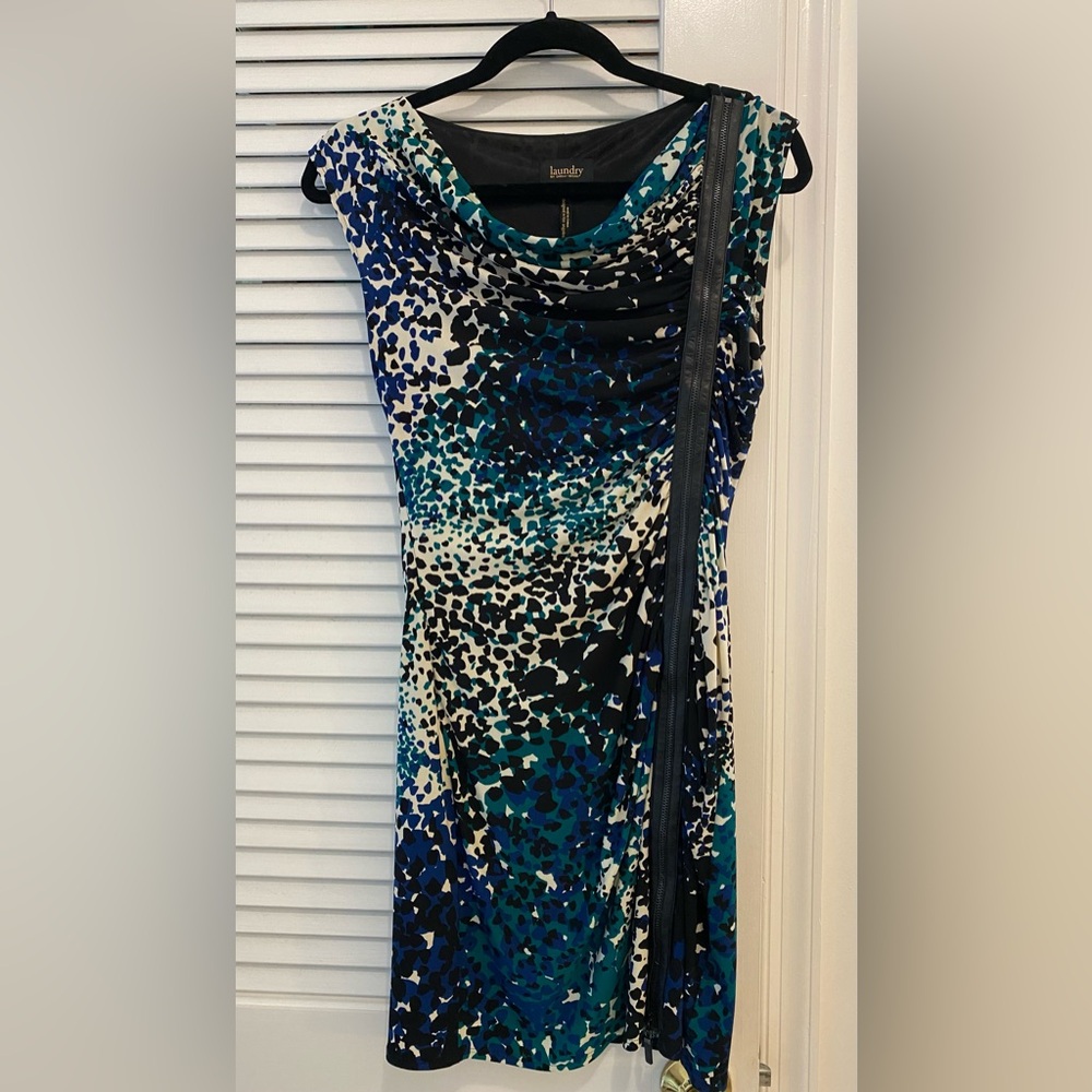 Laundry by Shelli Segal sleeveless dress, size 4. Black/indigo/blue. Pristine.